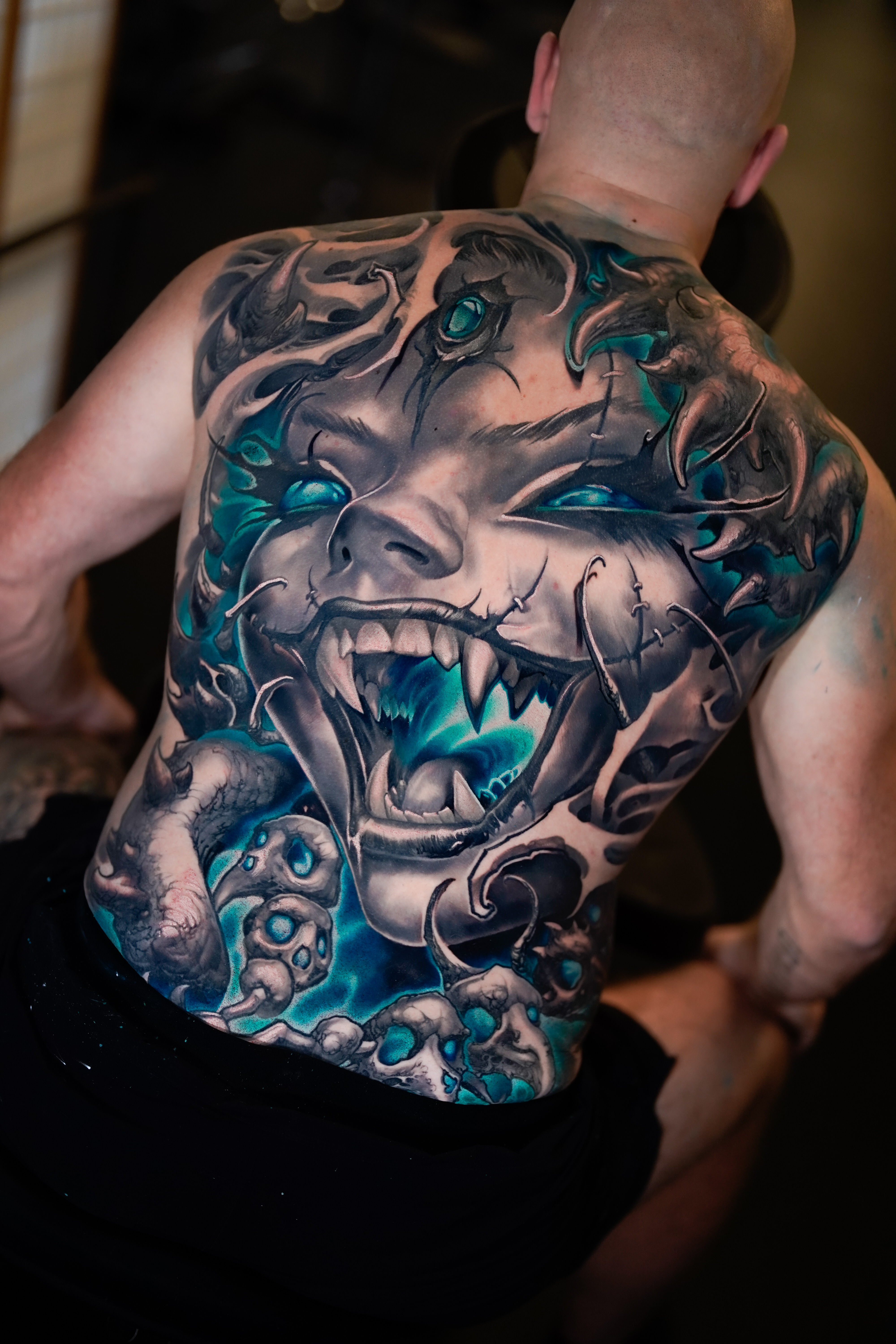 Full back piece