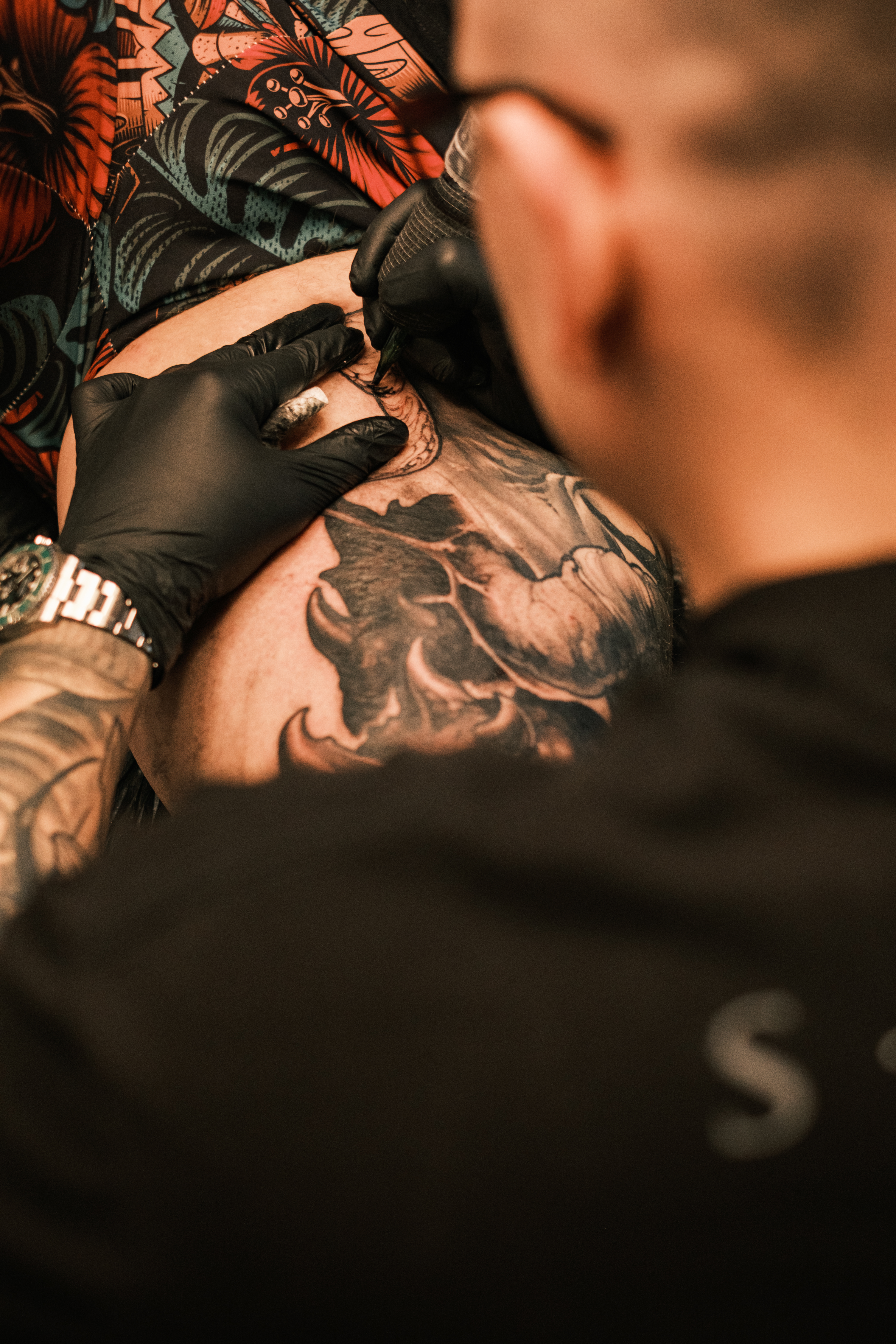 Tattooing in progress